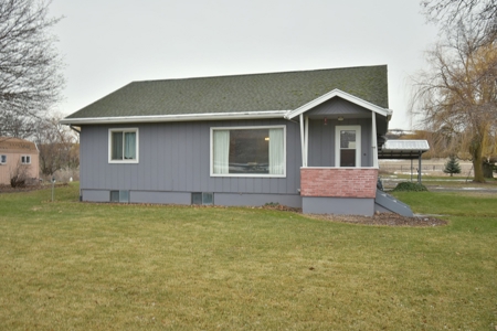 Country Home on 3.25 +/- Level Acres for Sale St. John, WA - image 21