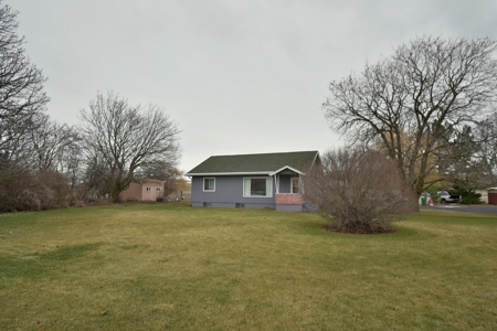 Country Home on 3.25 +/- Level Acres for Sale St. John, WA - image 23
