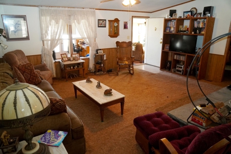 Central Oklahoma Farm & Ranch, Meeker, Ok - image 14