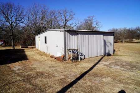 Central Oklahoma Farm & Ranch, Meeker, Ok - image 29
