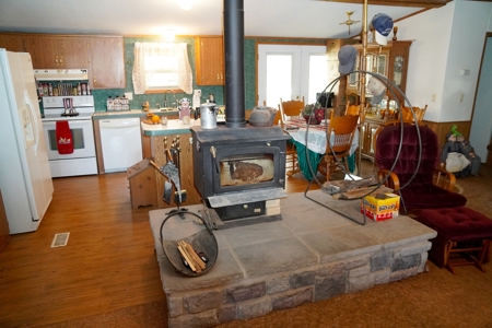 Central Oklahoma Farm & Ranch, Meeker, Ok - image 15