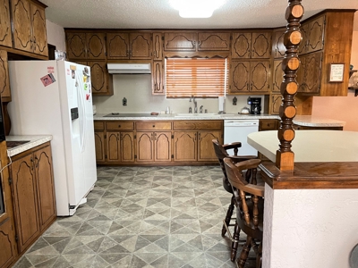 Country Home with Acreage for Sale, Roger Mills County, OK - image 22