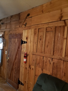 Rustic Cabin Overlooking Clinch River in East TN For Sale - image 24