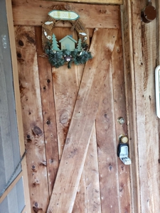 Rustic Cabin Overlooking Clinch River in East TN For Sale - image 25