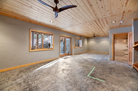 Custom Log home on 5 acres in Custer, South Dakota - image 21