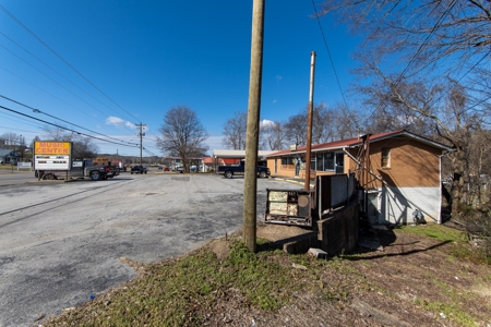Pending! Home Commercial Building Basement Hwy 64 Waynesboro - image 5