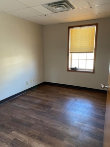 Commercial Building in Sneedville, TN For Sale - image 20