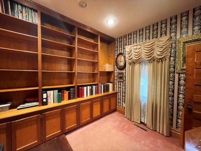 Historic Victorian Home at Truman Lake, Osceola, Missouri - image 19
