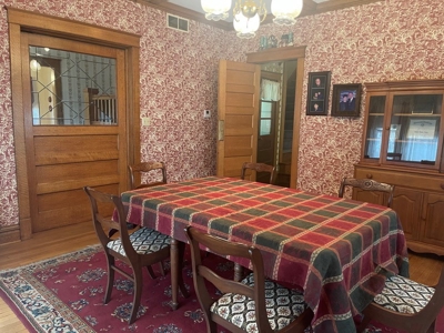 Historic Victorian Home at Truman Lake, Osceola, Missouri - image 11