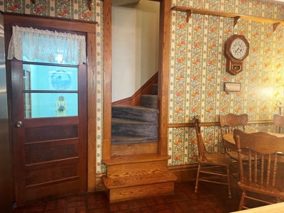 Historic Victorian Home at Truman Lake, Osceola, Missouri - image 27