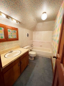 Historic Victorian Home at Truman Lake, Osceola, Missouri - image 38