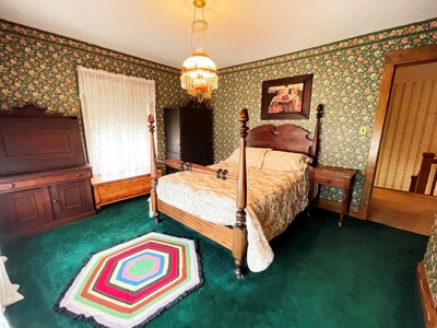 Historic Victorian Home at Truman Lake, Osceola, Missouri - image 30