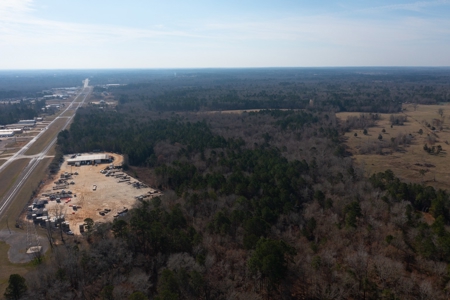 Commercial Building Kilgore Texas with 50 Acres - image 43