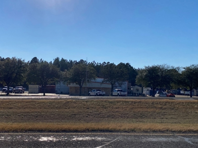 Commercial Building Kilgore Texas with 50 Acres - image 16