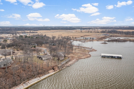 Lakefront Property FOR SALE in Pryor OK on Lake Hudson - image 34