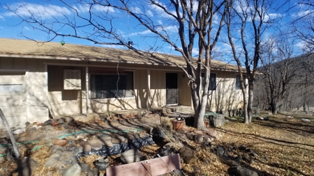 Northern California Yreka Horse Property For Sale 5 acres - image 11