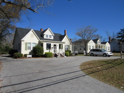 Hometown Assisted Living Care Facility - image 1