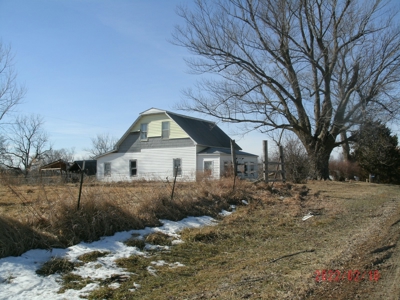 Thirteen Acres M/L With Pond, Pasture And Old Home - image 7