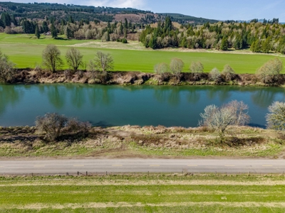 Versatile Land Parcel w/Riverfront Access in Castle Rock, WA - image 24