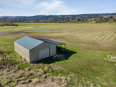 Versatile Land Parcel w/Riverfront Access in Castle Rock, WA - image 15
