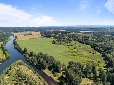 Versatile Land Parcel w/Riverfront Access in Castle Rock, WA - image 19