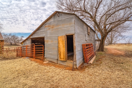 ±240 Acres with Country Home for Sale – Custer County, OK - image 39