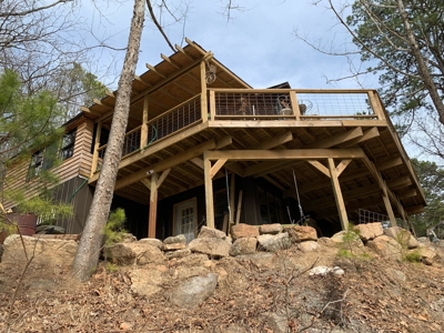 Creek Paradise With Views - image 12