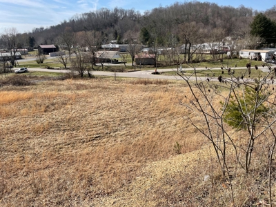 Land in city limits of Liberty KY to build on - image 11