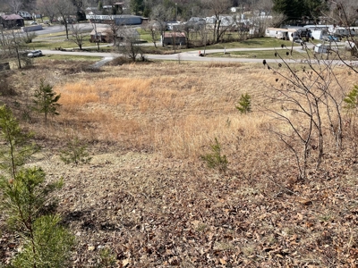 Land in city limits of Liberty KY to build on - image 13
