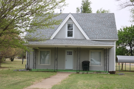 Historic Home For Sale in Coldwater, Kansas - image 45