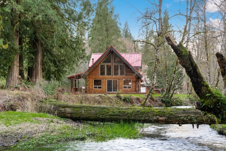 Log Cabin for sale Ariel Washington - image 1
