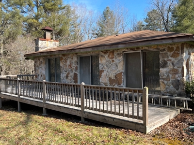 Waterfront Hunting Property with Lodge For Sale in Tennessee - image 23
