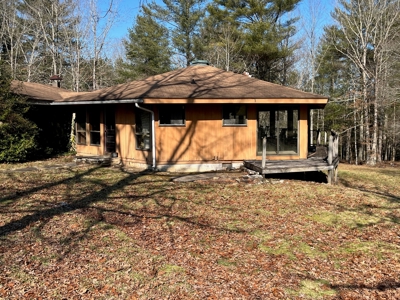 Waterfront Hunting Property with Lodge For Sale in Tennessee - image 22