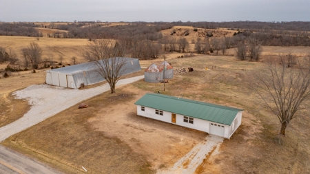 Missouri Cattle Ranch For Sale - image 37
