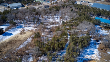 9400 sq ft commercial/industrial building w/ acreage - image 30