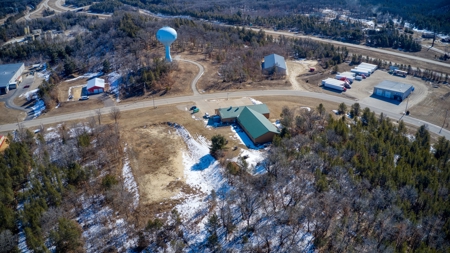 9400 sq ft commercial/industrial building w/ acreage - image 29