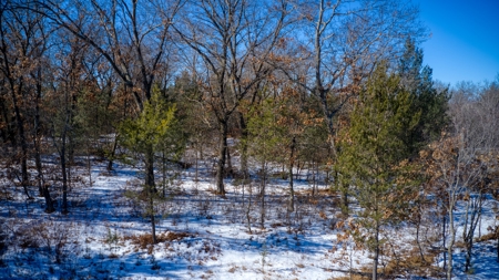 9400 sq ft commercial/industrial building w/ acreage - image 48