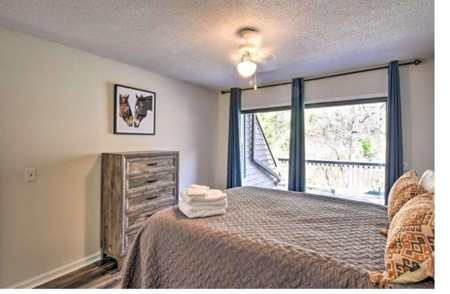 Condo on the CARTECAY RIVER - image 20