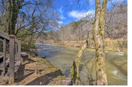 Condo on the CARTECAY RIVER - image 3
