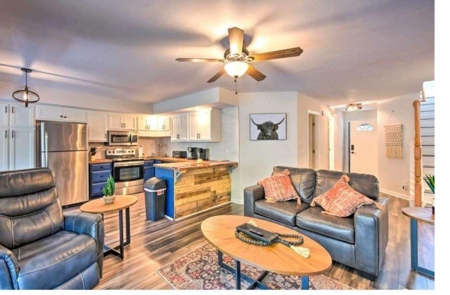 Condo on the CARTECAY RIVER - image 4