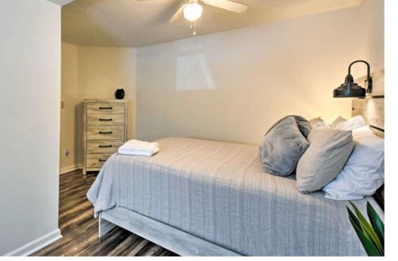 Condo on the CARTECAY RIVER - image 13