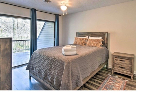 Condo on the CARTECAY RIVER - image 19