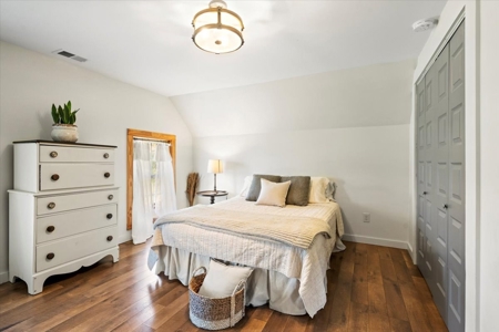 42 Acre Mountain Hideaway with Creeks & Remodeled Farmhouse! - image 41