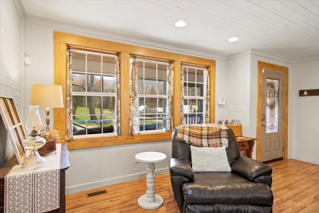 42 Acre Mountain Hideaway with Creeks & Remodeled Farmhouse! - image 20