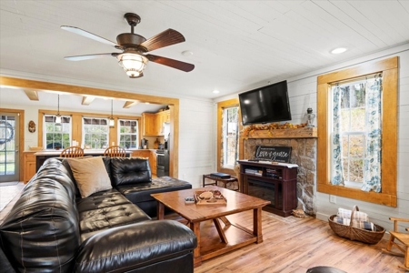 42 Acre Mountain Hideaway with Creeks & Remodeled Farmhouse! - image 16