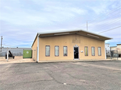 Fort Stockton Commercial For Sale 903 N Butz Pecos Co. - image 1