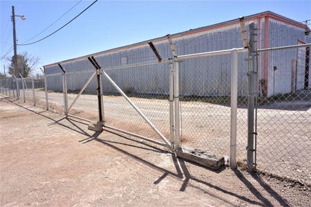 Fort Stockton Commercial For Sale 903 N Butz Pecos Co. - image 30