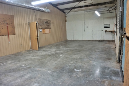 Fort Stockton Commercial For Sale 903 N Butz Pecos Co. - image 25