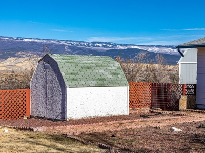 Western Colorado Home For Sale with Mountain Views - image 5