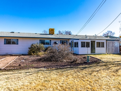 Western Colorado Home For Sale with Mountain Views - image 9
